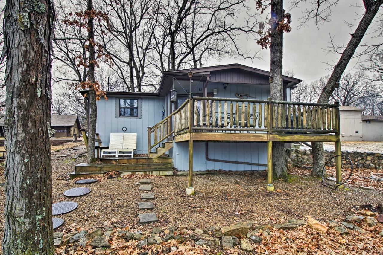 Rustic Stockton Lake Cabin Half Mile To Boat Ramp! Exterior photo